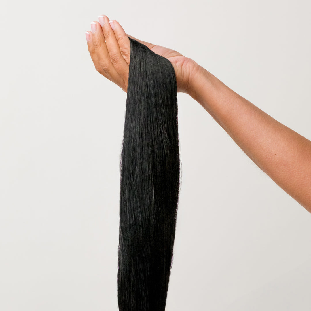 Ponytail Black, noir pur